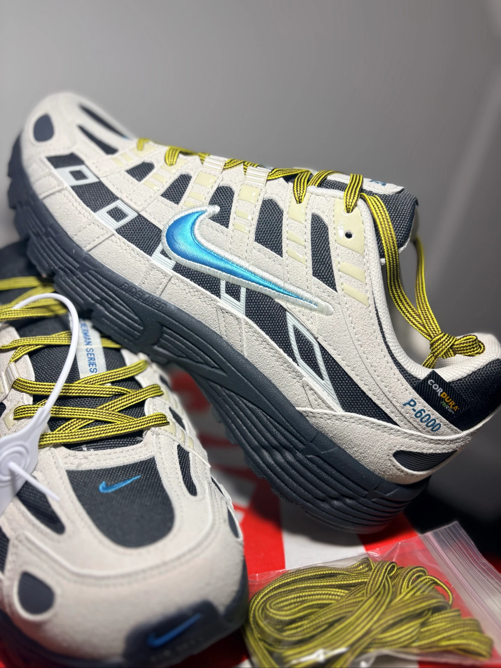 Nike P-6000 sneakers size 42 – photo 2